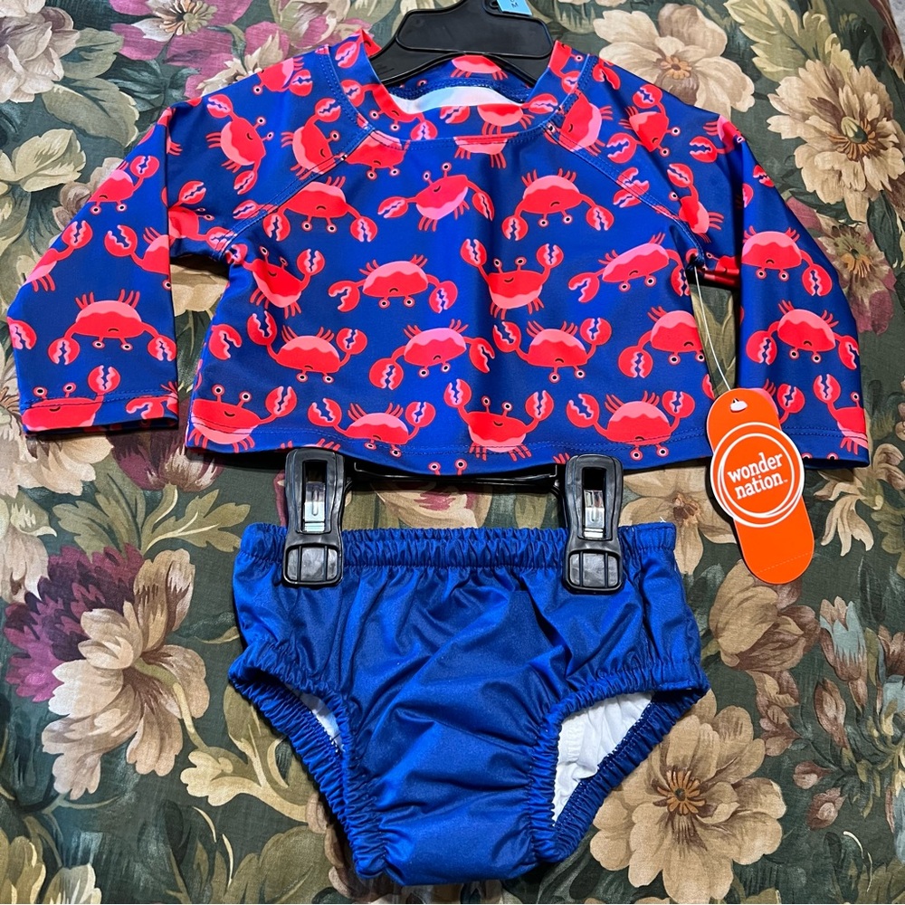 Wonder Nation Kids Crab Rashguard
Set - Size 3-6M swim wear Navy and Red